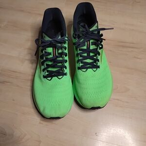 Brooks Hyperion Neutral Men's Neon Green Athletic Shoes Sz 11.5D Lightweight.